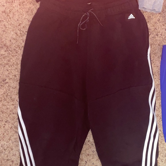 Women’s ADIDAS Bundle Set - Picture 4 of 14
